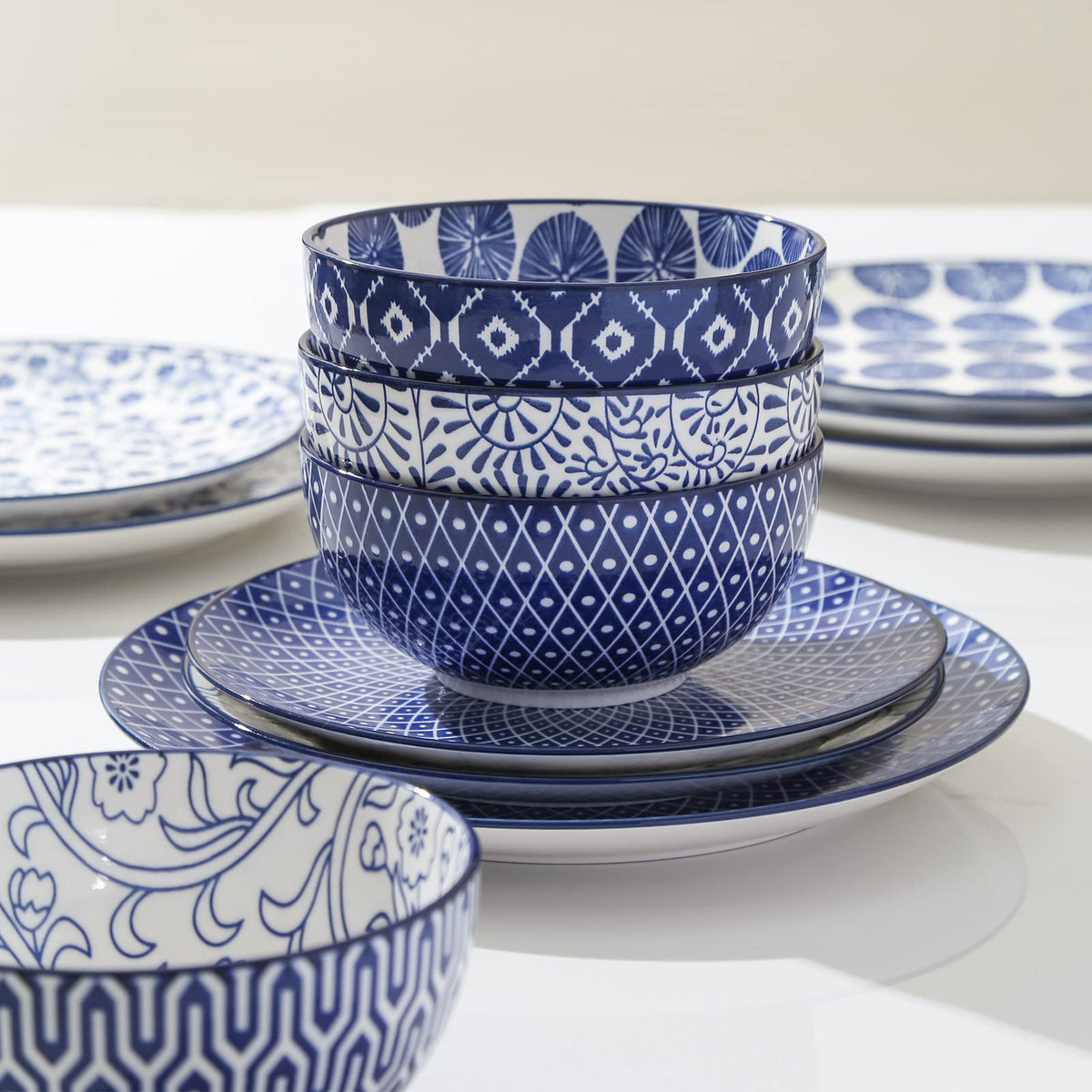 Ceramic Dinnerware Sets 12 Piece Cappuccino Cups with Saucers and Metal Stand I94814