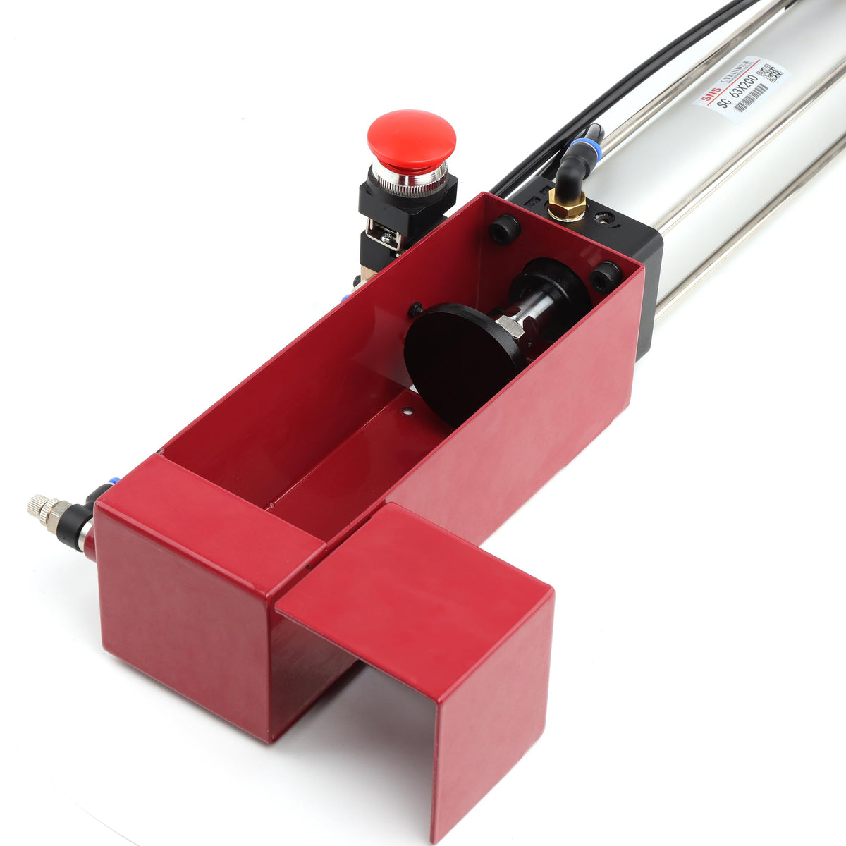 Aluminum Can Crusher Heavy Duty 12 Oz. and 16 Oz. Red S948555